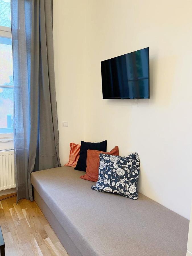Apartament Tyrsova Design